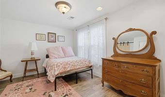 2440 Saxony Trce, Alpharetta, GA 30005