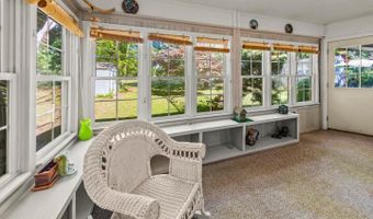 519 Country Club Dr W, Arapahoe, NC 28510