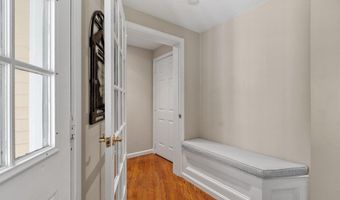 9 Ladyslipper Ln, Acton, MA 01720