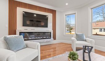 259 Mystic St 259, Arlington, MA 02474