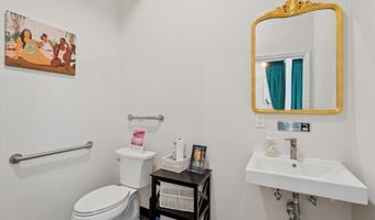 1533 RIDGE Ave, Philadelphia, PA 19130