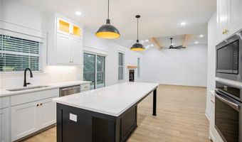 3 Moniave Ln, Bella Vista, AR 72715