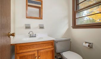 86 Forestdale Dr, Cumberland, RI 02864