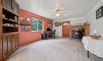 12834 EHLEN Rd, Aurora, OR 97002
