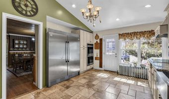 41 South Ave, Atlantic Highlands, NJ 07716