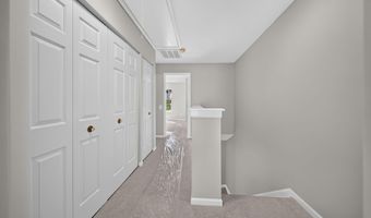 6576 MEDINAH Ln, Alexandria, VA 22312