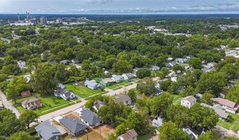 1106 S Stockton St, Ada, OK 74820