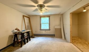 877 Grand Falls Rd, Baileyville, ME 04694