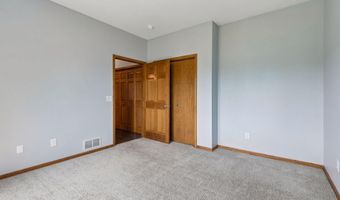 14255 Footbridge Way, Apple Valley, MN 55124