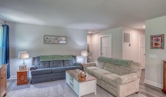 401 ALEZACH Dr, Dover, DE 19901