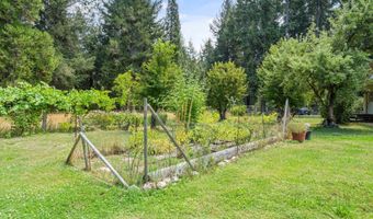 273 FAWN Ln, Azalea, OR 97410