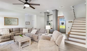 9306 Forest Rd, Abbeville, LA 70510