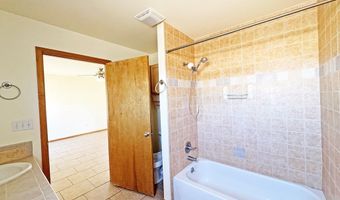 1106 W Eagle Pass, Alpine, TX 79830