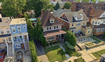 82 W 34TH St, Bayonne, NJ 07002