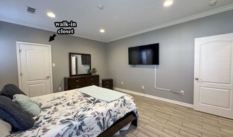 204 Piccadilly, Batesville, MS 38606