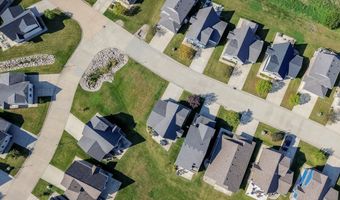290 240th 104, Arnolds Park, IA 51331