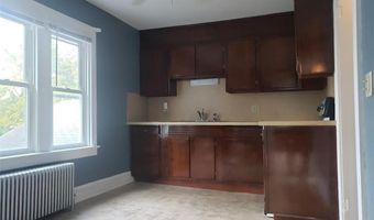 915 S Front St 2, Allentown, PA 18103