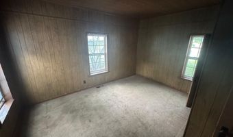 404 E 18th St, Baxter Springs, KS 66713
