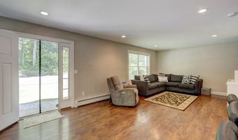 78 Bellevue Dr, Coventry, CT 06238