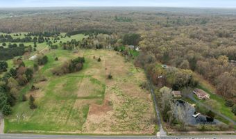9200 Bailey Dr NE, Ada, MI 49301