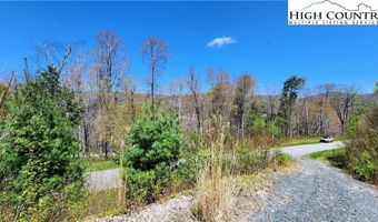 31 32 Running Bear Cir, Banner Elk, NC 28604