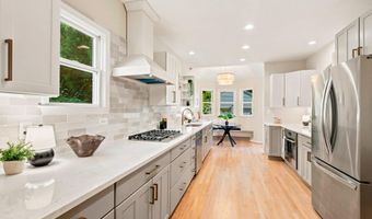 3543 18TH St S, Arlington, VA 22204