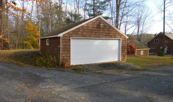 43 Chase Rd, Baileyville, ME 04694