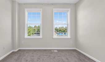 42563 HIGHGATE Ter, Brambleton, VA 20148