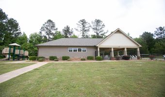 269 Harris Way 54, West Point, GA 31833