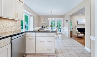5 LINDEN SPRING Ln, Bear, DE 19701