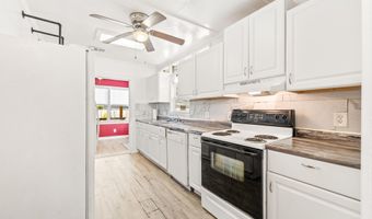 1648 Hollywood Blvd, Biloxi, MS 39531