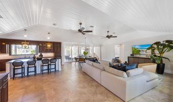 513 BAYVIEW Pl, Anna Maria, FL 34216