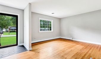 12025 Sunset Dr, Ashland, VA 23005