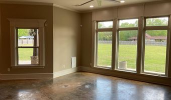 175 Vernon Harvey Rd, Beebe, AR 72143
