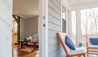 28 Rock Cut Rd, Bridgewater, CT 06752