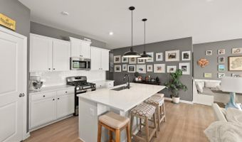 318 Pontoon Dr, Felton, DE 19943