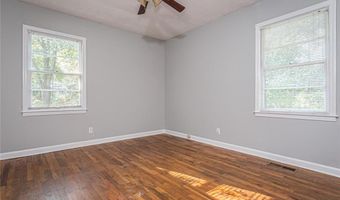 850 Red Barn Rd, Acworth, GA 30102