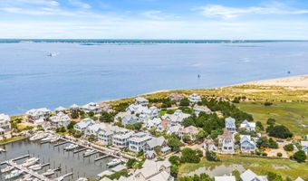 41 Transom Row, Bald Head Island, NC 28461