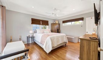 3374 Floyd, Los Angeles, CA 90068