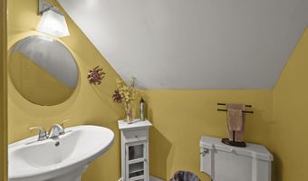 12 2nd St, Adams, MA 01220