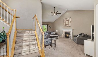 1044 Bicentennial Pkwy, Ann Arbor, MI 48108