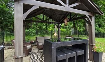 163 Morgan Ave, Johnston, RI 02919