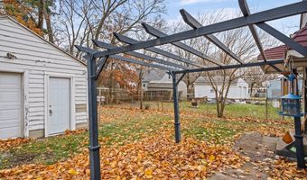 1067 Mercer Ave, Akron, OH 44320