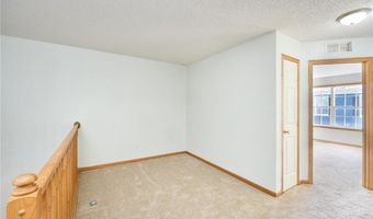 15316 Founders Ln 304, Apple Valley, MN 55124