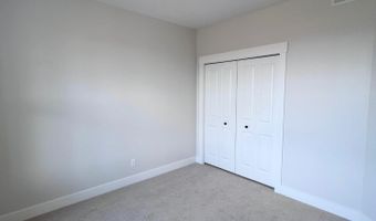 11290 Shoreline Dr 121, Allendale, MI 49401