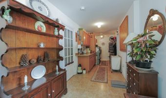 15 W Bolton Ave, Absecon, NJ 08201