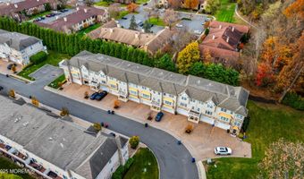 47 White Oak Ln, Aberdeen, NJ 07747