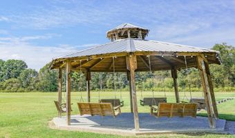 2180 Section Line Rd, Albertville, AL 35950