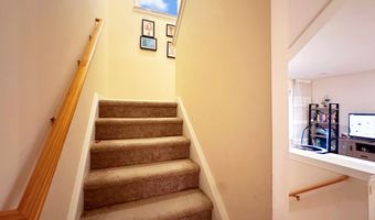 15 Scuppo Rd 504, Danbury, CT 06811