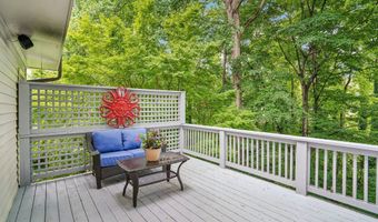 706 Braidwood Rdg NW, Acworth, GA 30101